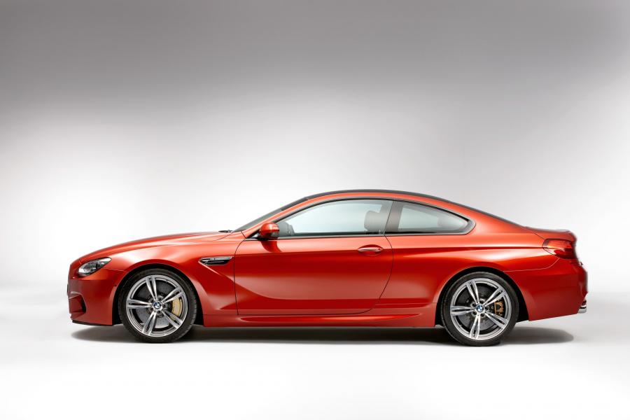  BMW M6 2012 года  (фото 10 из 14)